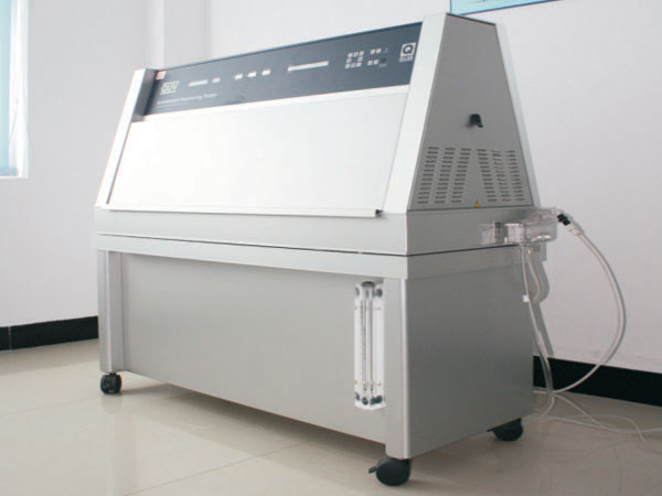 紫外老化试验机
